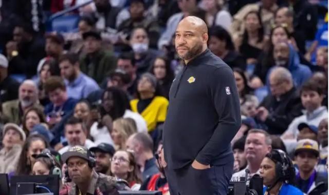 开云入口登录-季中赛11胜0负未尝败绩！湖人是否后悔解雇哈姆？