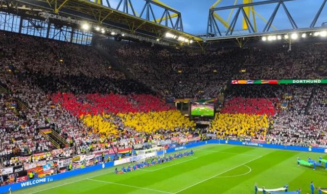 开云入口客服-秦游夏：威斯特法伦的暴雨夜，德国队的奇妙之夜