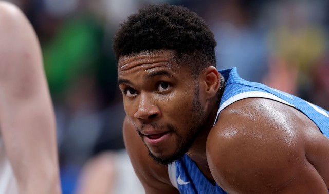 阿塔曼：不会把精力放在如何防字母上 若他有进攻犯规应被吹罚